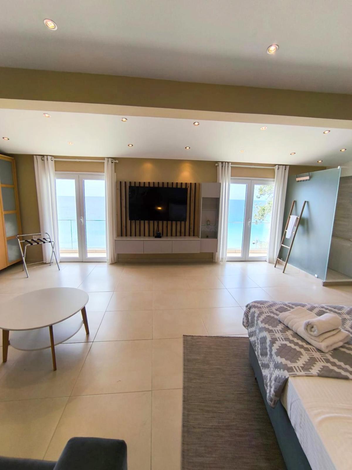Infinity Beach House By Klv Argostoli  Luaran gambar